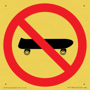 P924 Prohibition: No skateboarding